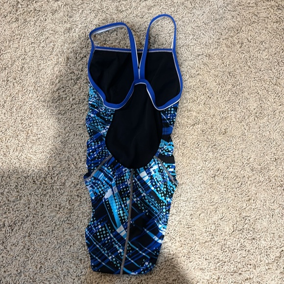 Excellent condition speedo 30 - Picture 3 of 4